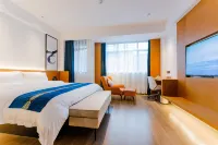 Shangyi Hotel (Shangrao Moon Bay Auto City) - con vista montagne