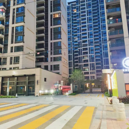 Quzhi·Hip-hop Hotel (Meizhou Meijiang District Wanda Plaza)