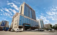 City Comfort Inn Hotel (Jiayu Development Avenue) Hotels near LIANG PIN PU ZI JIA YU XIN TIAN DE DIAN