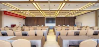 Travel World Hotel