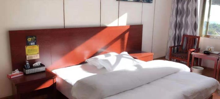Ximeng Lushan Yunhai Hotel Hotels in Ximeng Va Autonomous County