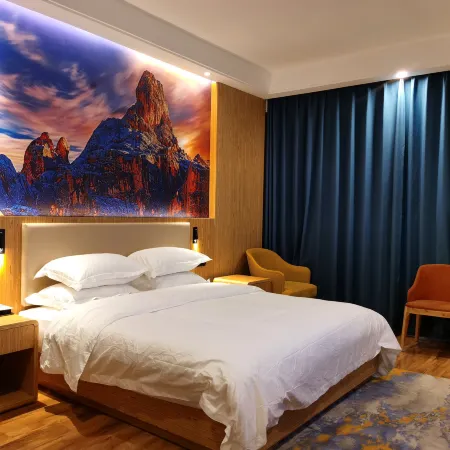 Jinshijie Hotel