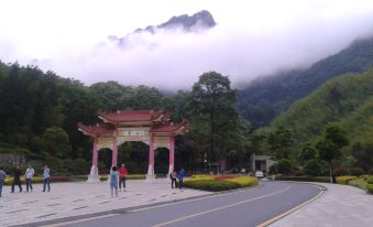Chayuan Hostel