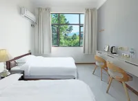 Night in west river Guesthouse Hotels in Yongxiu