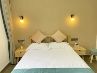 HAPPY HOMESTAY