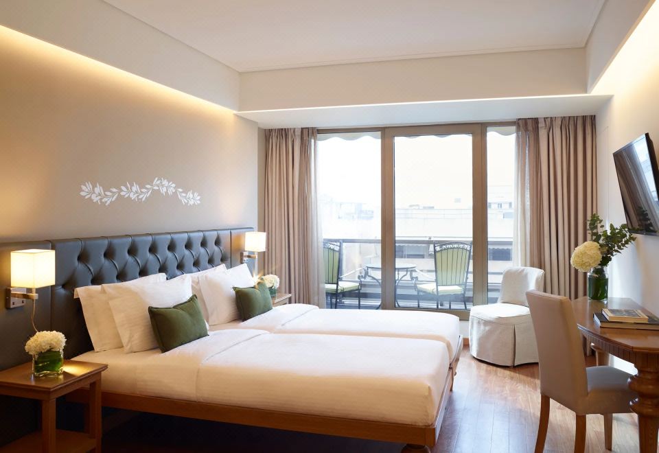 아테네 티타니아 호텔 루프탑에서 바라본 아크로폴리스 야경