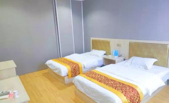 Yongcheng Lily Theme Hotel