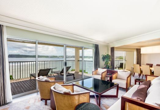 힐튼 괌 리조트 & 스파 수영장