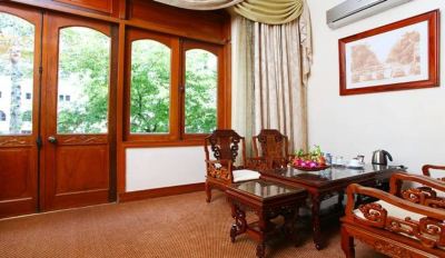 オペラウィングスイート ホテル コンチネンタル サイゴンの写真