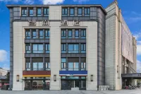 Zsmart智尚酒店（上海大葉公路泰日店） 鄰近異星宇宙SPACET沉浸式森林互動世界的酒店