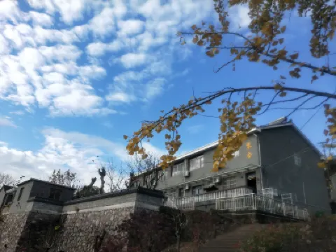 Jushe Featured Guesthouse Hotels near Xuedou Mountain