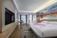 Vienna International Hotel (Guigang Guest World Plaza Gangnan Center)