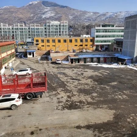 Ganyu Coal Hotel