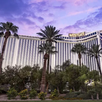 Westgate Las Vegas Resort & Casino Отели рядом с достопримечательностью «Вулкан отеля Mirage»