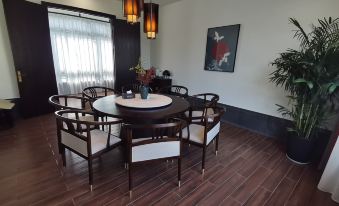 Zhongxiang Taoyuanli Hot Spring Homestay