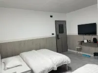 Shixing Shunyi Yingbin Apartment - Balkon
