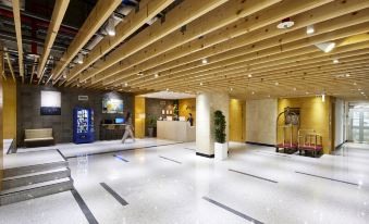 Bridge Residence Hotel