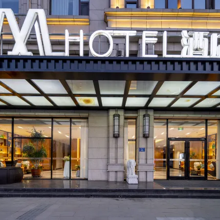 M Hotel (Great Wall North Street store, Xushui, Baoding) Hotel di Baoding