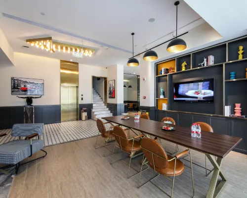 Starway Hotel (Wuhan Jianghan Road Pedestrian Street Jiqing Street) مرافق الأعمال Photos