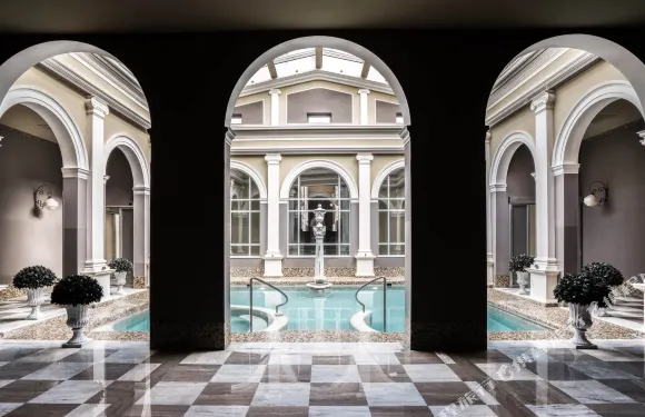 巴尼 － 迪比薩宮及水療中心