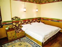 Gesar Hotel Hotel di Shigatse