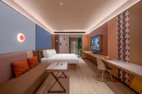 Orange Hotel (Pingdu Qingdao Road store)