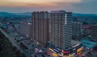 YiYueShangHe Hotel (Linqu Quanfu yuan Zhongbai building shop Các khách sạn ở Lâm Cù