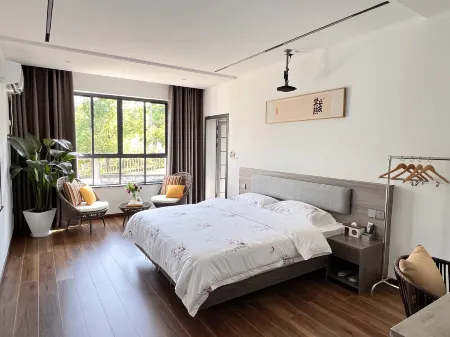 Tai Yi Dong Zhizhu homestay Отели рядом с достопримечательностью «Taiyi Statue of God»