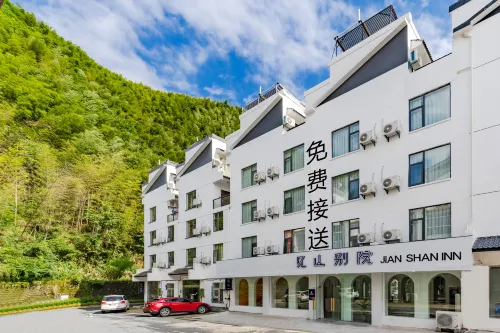 Jian Shan Inn