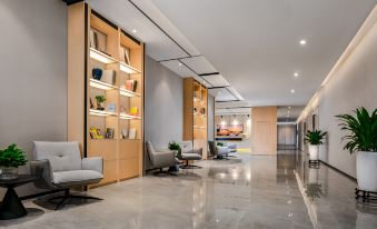 Vienna International Hotel (Shenzhen Futianqu Jingtian)