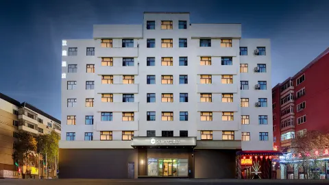 HanTing Premium Hotel (Mudanjiang Pedestrian Street Railway Station) in Mudanjiang