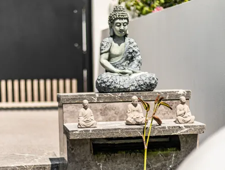 Putuoshan Ruiqi Yiji Mountain House Отели рядом с достопримечательностью «Wugongshi Wharf»