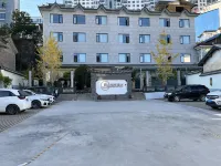 โรงแรมบินซานเป่ยหยวน - ที่มีที่จอดรถ