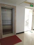 Taishan Chuandao Town Shangchuan New Year Hotel