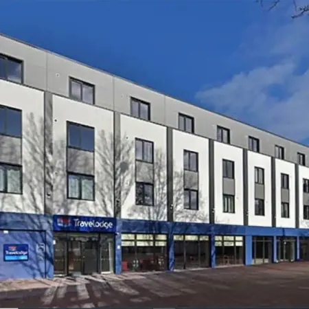 Travelodge Gosport Hotel Отели рядом с достопримечательностью «Пристань для яхт Хаслар»