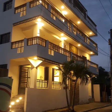 Hostal Marina Samana