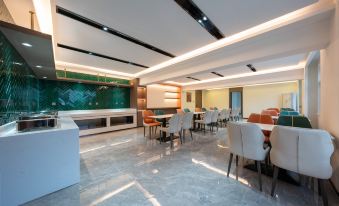 Wanli World Hotel (Dezhou Linyi Kaiyuan Avenue)