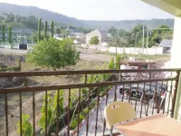 Fedok 144 Suites
