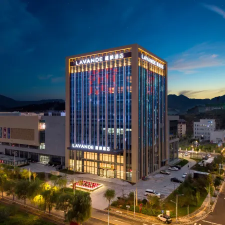 Lavande Hotel (Baoding Luping Branch)