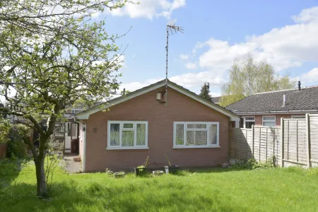 Lindrick Villa-3BD Bunglow Отели рядом с достопримечательностью «Университет Лестер»