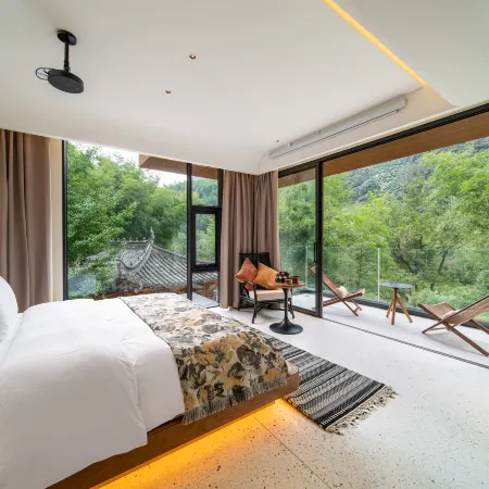 Yixi Shanfang Homestay (Yuxian Shuimo Tingxi Scenic Area)