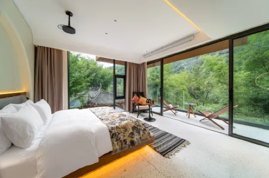 Yixi Shanfang Homestay (Yuxian Shuimo Tingxi Scenic Area)