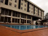 Stratton Hotel Asokoro - Swimmingpools