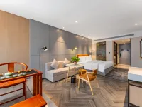 HOTEL SHETLAND ISLES (Nyingchi City Xingfu Community Wetland Park) Hotels in Nyingchi