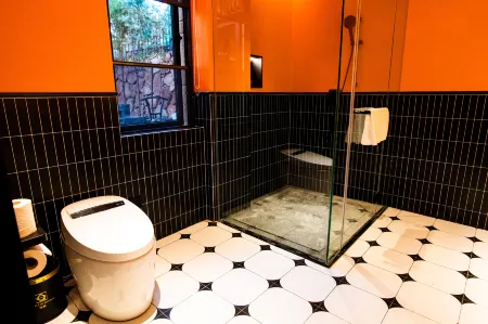 Herald Of Autumn Homestay Отели рядом с достопримечательностью «Honghe Nativeland»