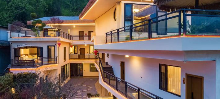 Qingcheng Shannan Li Forest Hot Spring Homestay (Qingcheng Houshan Tai'an Ancient Town Scenic Area) Hotéis em Dujiangyan