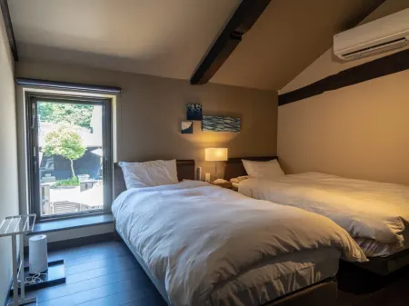 4S STAY  Awaikeda Honmachi St.