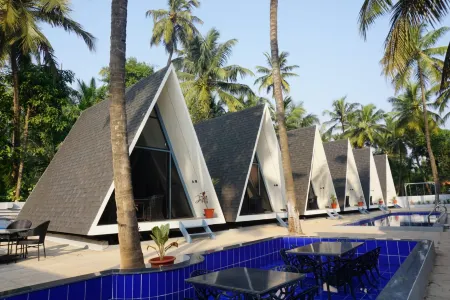 Namaste Beach Resort Отели в г. Дивеагар