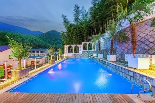 Moyan Moganshan MOYan Huanshan Wild Luxury Beauty Hotel Hotels in Huzhou