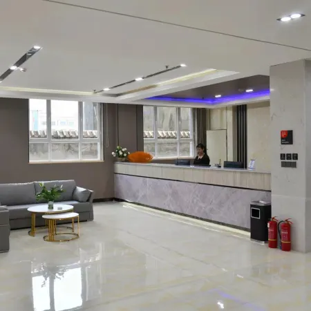 Yuanfeng Hotel
